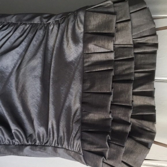 Brand: Cache.  Color: Silver.  Size: 12 - Picture 3 of 6